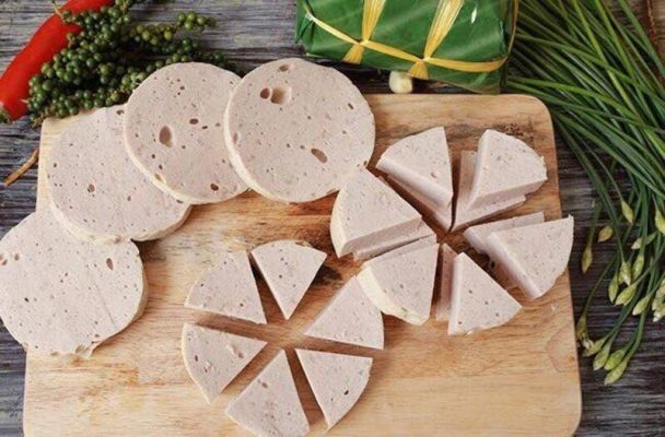 Hương vị đặc trưng của nem chả Huế