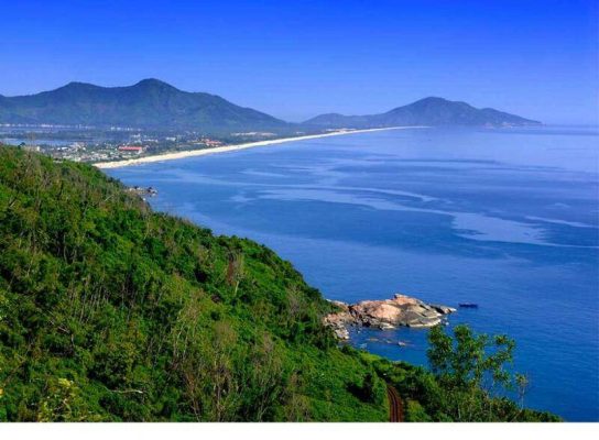 Thời điểm lý tưởng để du lịch tại biển Lăng Cô 