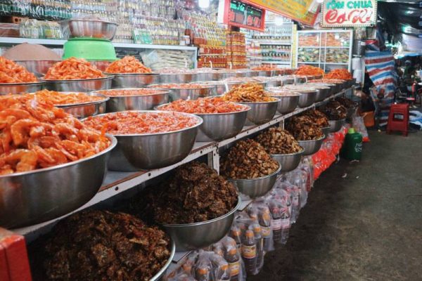 Quy trình chế biến món tôm chua đặc sản xứ Huế