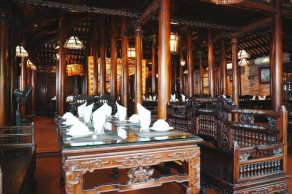 Nguồn gốc của ẩm thực cung đình Huế