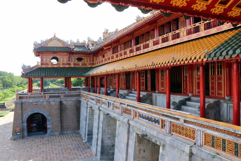 Truyền thống và bản sắc Huế