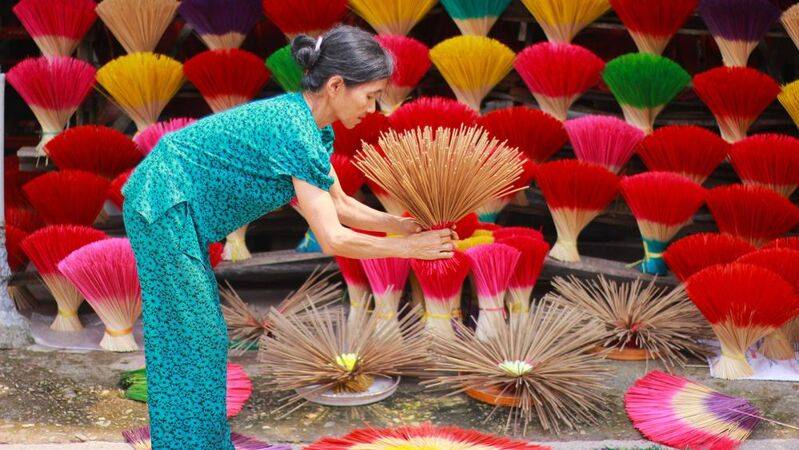 Lý Do Nên Trải Nghiệm Học Làm Nghề Thủ Công Huế