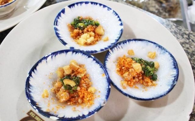 Hương vị đặc biệt của món ăn bánh bèo Huế