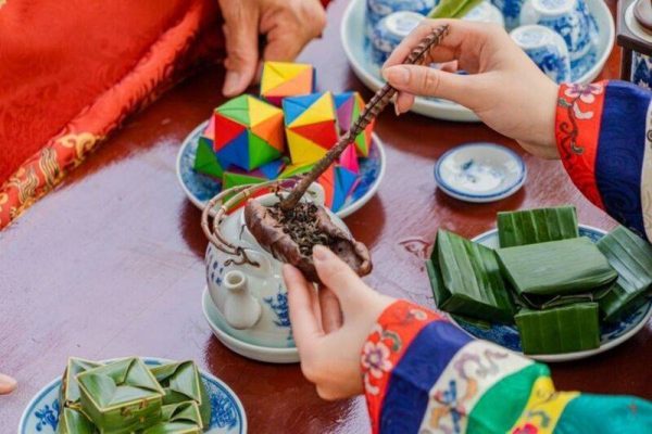 Những hoạt động nổi bật của lễ hội ẩm thực tại Huế