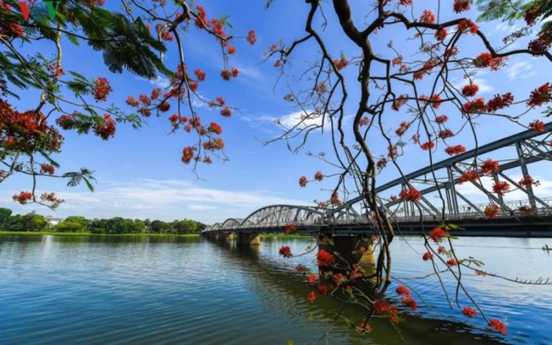 du lịch Huế mùa hè
