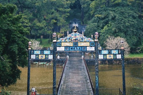 Du lịch Huế vào mùa đông phù hợp với những ai?