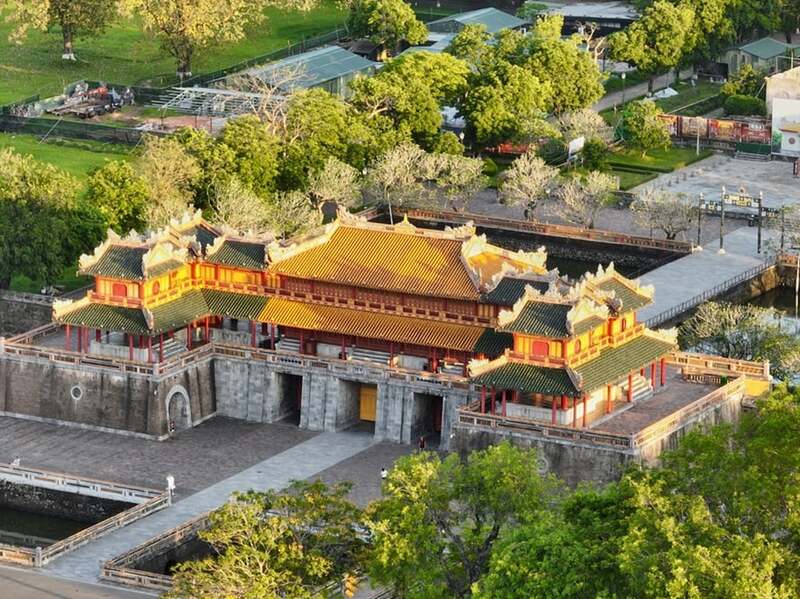 Vé tham quan di tích Huế trọn gói