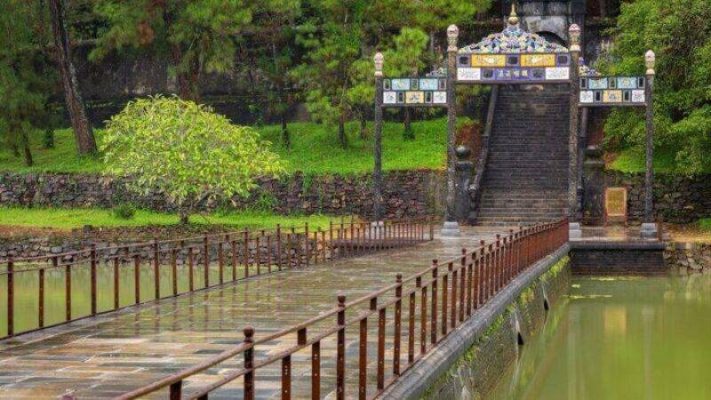 Những lưu ý khi tham gia tour văn hóa triều Nguyễn