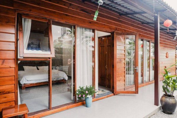 Kinh nghiệm đặt homestay phù hợp với người lớn tuổi khi đi du lịch