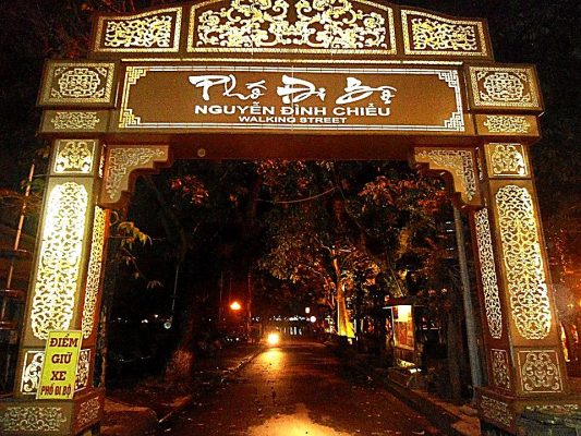 homestay gần phố đi bộ 