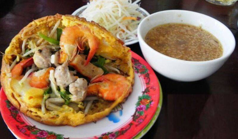 Gợi ý một số món ăn nhất định phải thử khi đến huế