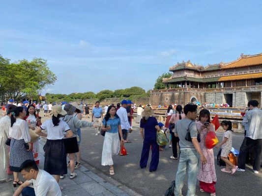 Thời điểm lý tưởng để đi du lịch Huế cùng gia đình