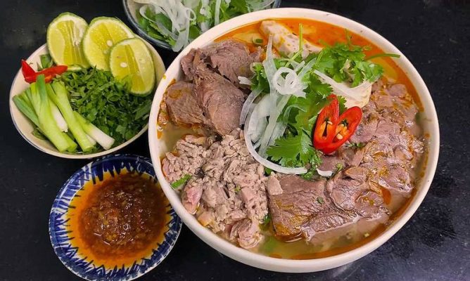 Bún bò Huế ở đâu ngon