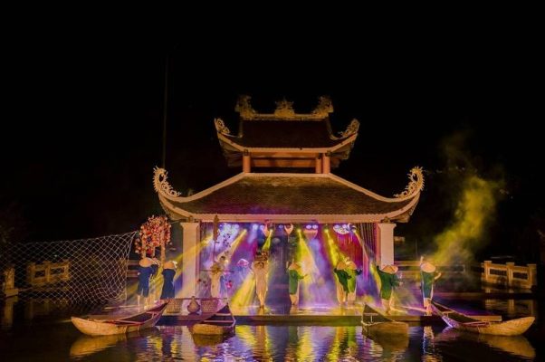 Những địa điểm hấp dẫn để khám phá Hoàng thành Huế vào buổi tối