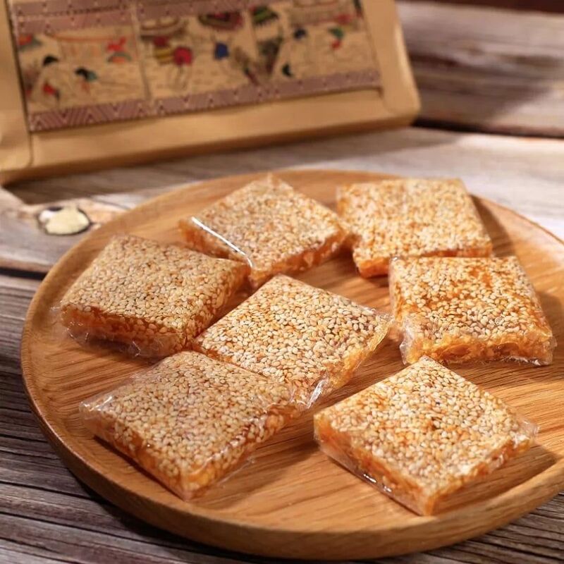 mè xửng huế làm quà cho người thân