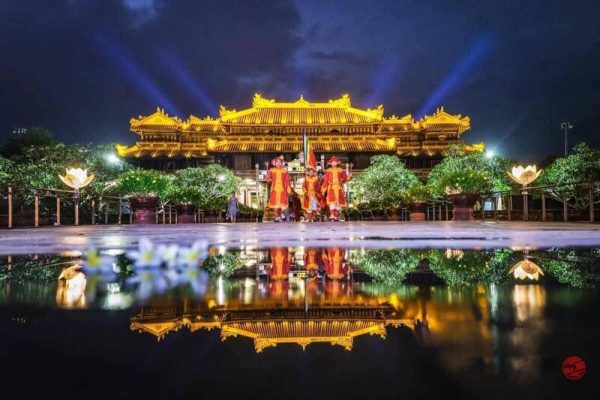 Kinh nghiệm để khám phá Hoàng thành Huế vào buổi tối cho du khách